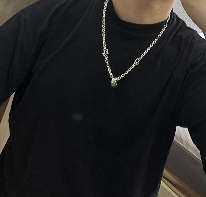 chr1st1an D10r necklaces